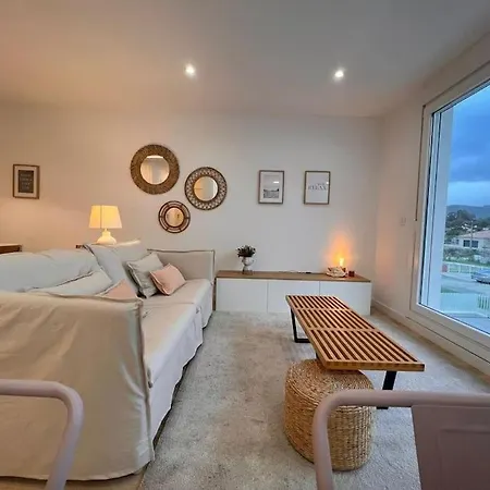 Casas Blue Ocean Sabaris * بايونا
